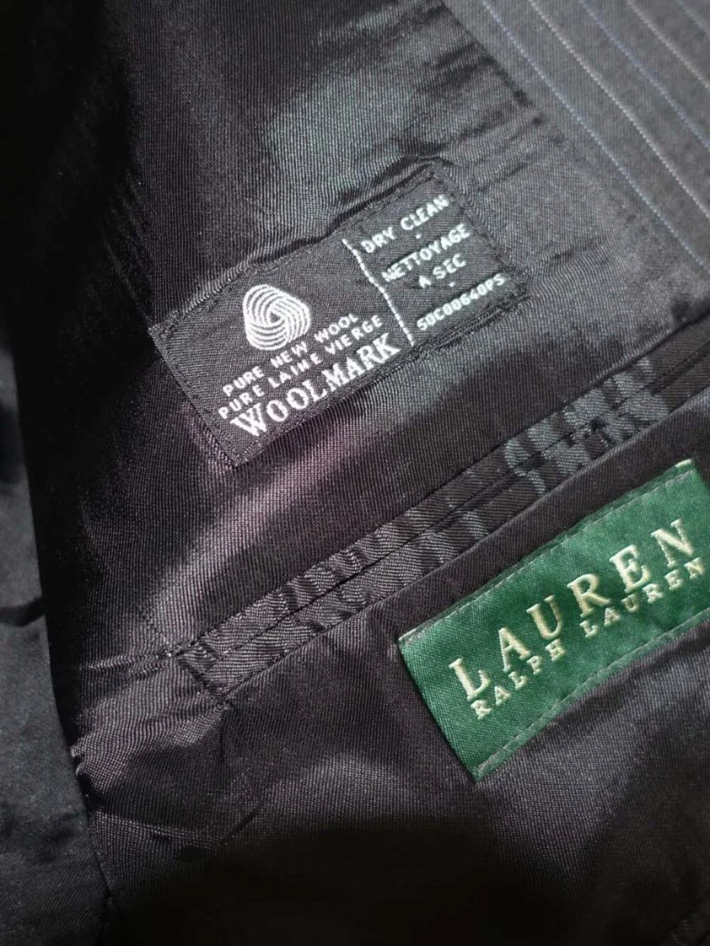 Lauren Ralph Lauren Men's 2 Button Suit Size 52 Regular 48 x 30 Charcoal Gray R - Picture 12 of 13